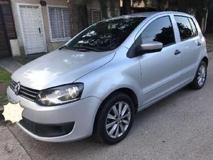 Volkswagen Fox Comfortline 5P usado  kms