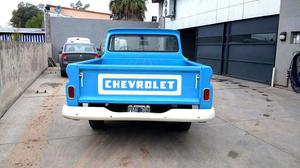 Chevrolet C, Nafta