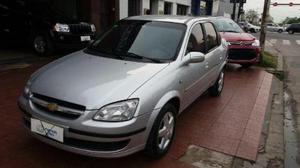 Chevrolet Classic LT usado  kms