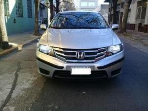 Honda City LX usado  kms