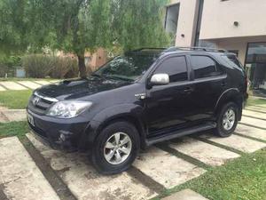 Toyota Hilux SW4