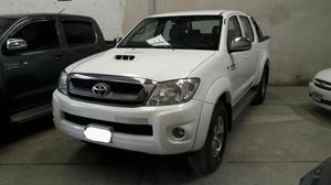 Toyota Hilux Srv 3.0 Cuero 4x2