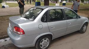 Chevrolet Corsa Classic 4P Base usado  kms