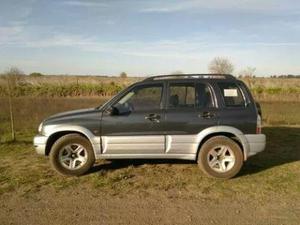 Suzuki Grand Vitara 2.0 5P usado  kms