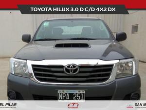 Toyota Hilux 3.0 TDI SR