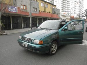 Volkswagen Polo Classic 1.8 Full usado  kms