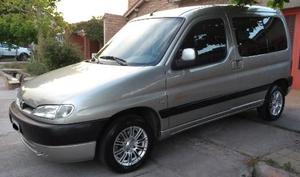 Peugeot Partner Patagonica 1.9 D Full 2PLC usado 