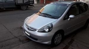 Dueña Vende Honda FIT  Impecable