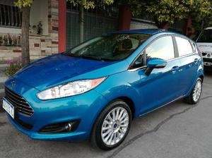 Ford Fiesta Kinetic Titanium 1.6L nafta 5P usado 