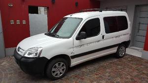 Peugeot Partner Furgón 1.4 Confort usado  kms