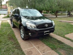 Toyota RAVx4 Automatica, 2.4L, como nueva!