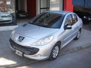 Peugeot 207 Compact 4P 1.9d XR (70cv)