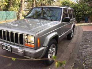 Jeep Cherokee Limited 3.7 Aut usado  kms