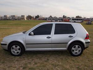 Volkswagen Golf 1.6 Comfortline