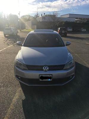 Volkswagen Vento 2.5 Luxury 