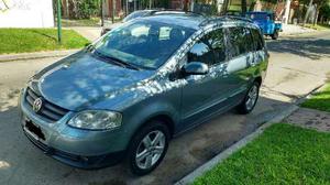 Volkswagen Suran 1.6 Nafta Highline