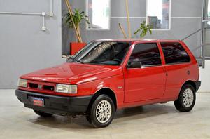 Fiat uno 1.3 con gnc 3 puertas  color rojo