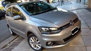 Volkswagen Suran  Highline v I-motion