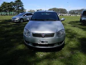 Fiat Palio Weekend Attractive usado  kms