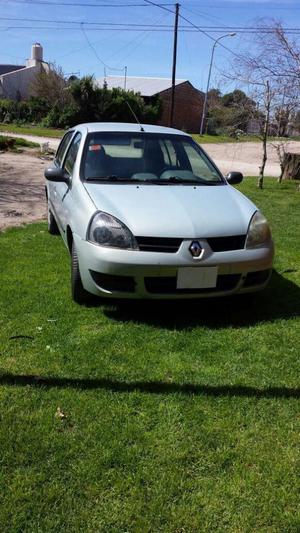 Vendo Renault Clio Mod.  Nafta.