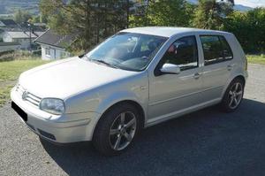 Volkswagen Golf 5P 1.6 Comfortline usado  kms