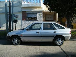 Auto Ford Escort 97