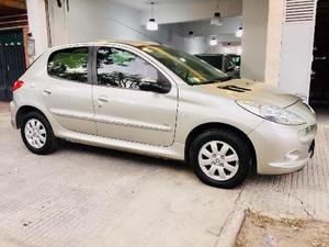 Peugeot 207 Compact ALLURE 1.4 5P usado  kms