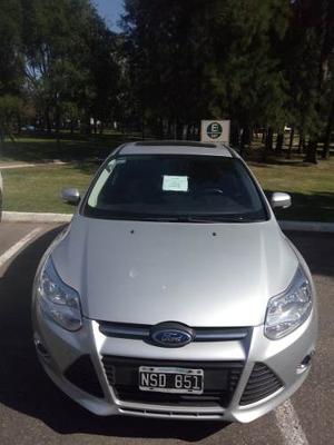 Ford Focus Iii Sedán