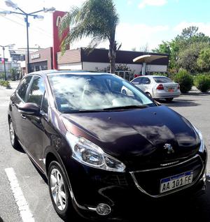 Peugeot 208 Allure 1.6 Liquido