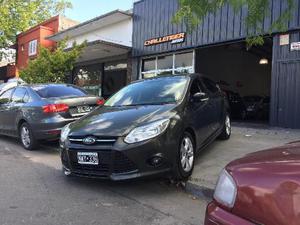 Ford Focus Trend Nafta 2.0L usado  kms