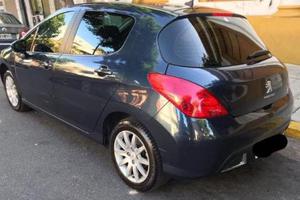 Peugeot 308 Allure 5P HDI NAV usado  kms