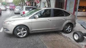 Ford Focus Ghia Nafta 2.0L usado  kms