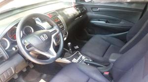 Honda City EXL MT usado  kms