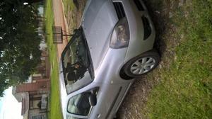 Renault Clio Bic 1.2 Authentique 3P usado  kms