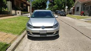 Volkswagen Golf 5P 1.6 Comfortline usado  kms