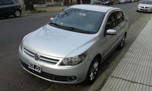 Volkswagen Voyage Highline usado  kms