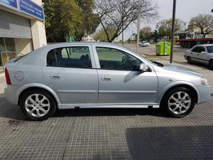 Chevrolet Astra . Impecable