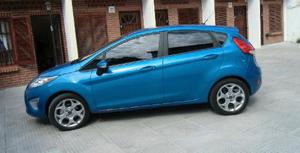 Ford Fiesta Kinetic Titanium 1.6L nafta 5P usado 