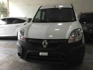 Renault. Kangoo confort 5 asientos 2 PLC 