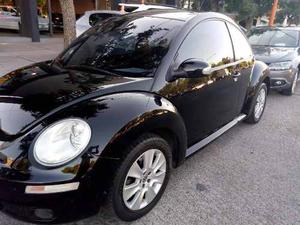 Volkswagen New Beetle 2.0 Luxury