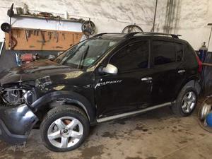 Renault Sandero Stepway  Chocado No Volcado