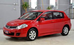 Nissan Tiida 1.8 6mt Nafta ptas Color Rojo