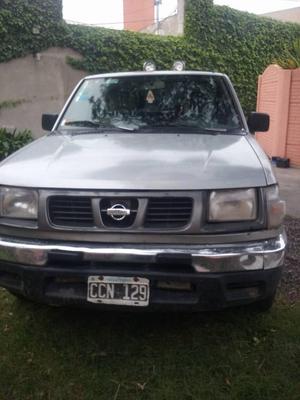 NISSAN 98 VENDO