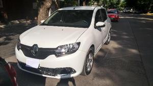 Renault Sandero Privilege Pack usado  kms