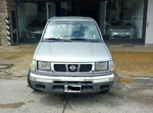 Vendo Nissan 4x2 Año 