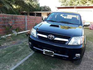 Toyota Hilux Srv 3.0 4x4