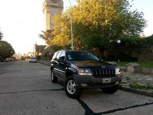 Vendo Permuto Jeep Grand Cherokee Laredo