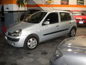 Renault Clio 1.6 Privilege