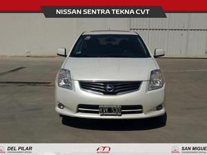 Nissan Sentra Tekna 2.0 CVT 143cv 4Ptas.