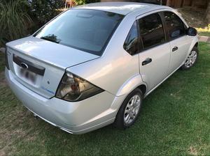 Ford Fiesta Max One  Mp3